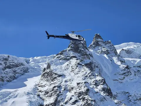 How to Plan the Perfect Helicopter-Assisted Trek in Nepal: Tips, Timing & Costs