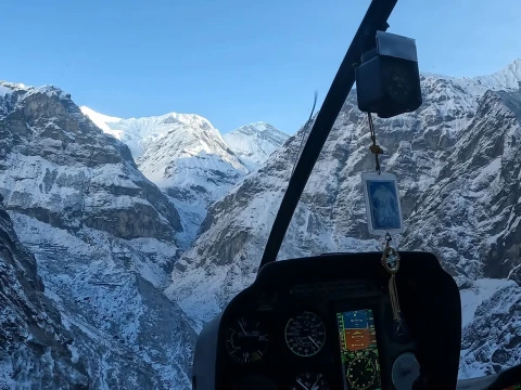 Helicopter Tours in Nepal: Everything You Need to Know About Safety, Weather, and Planning Your Perfect Mountain Flight