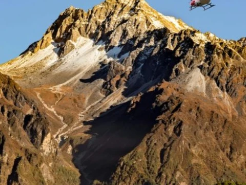 Ama Yangri Helicopter Tour: The Mother Protector’s Viewpoint